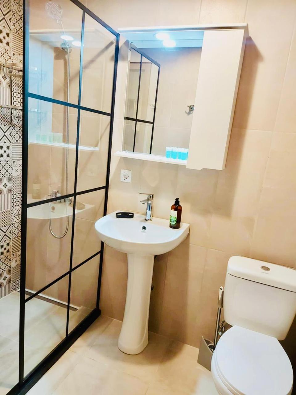 Your Cozy Home In Old Tbilisi Zewnętrze zdjęcie